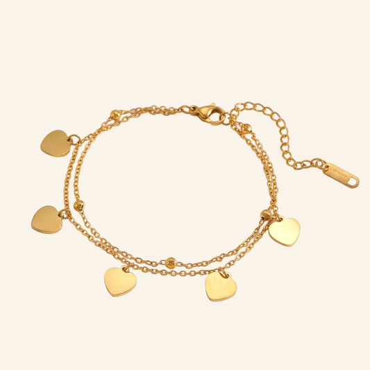 Multi Heart Armband in Gold mit fünf Herzanhängern